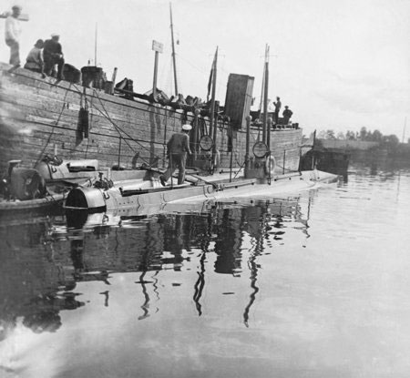 Первая Мировая война - русская подводная лодка