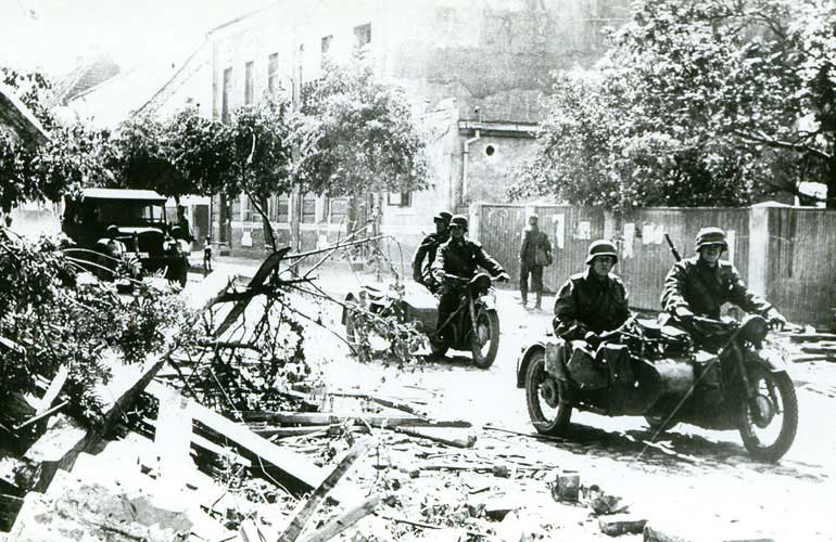 Начало боевых действий фашистской Германии против СССР, июнь 1941 г., Литовская ССР - фото