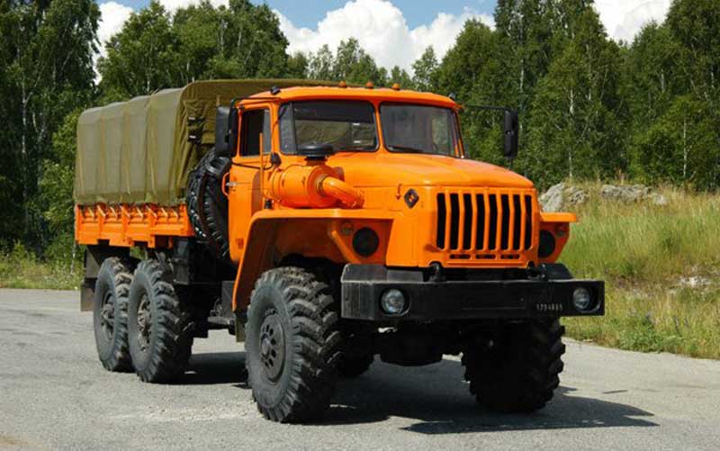 Советский грузовик Урал-377 считается одним из лучших в мире